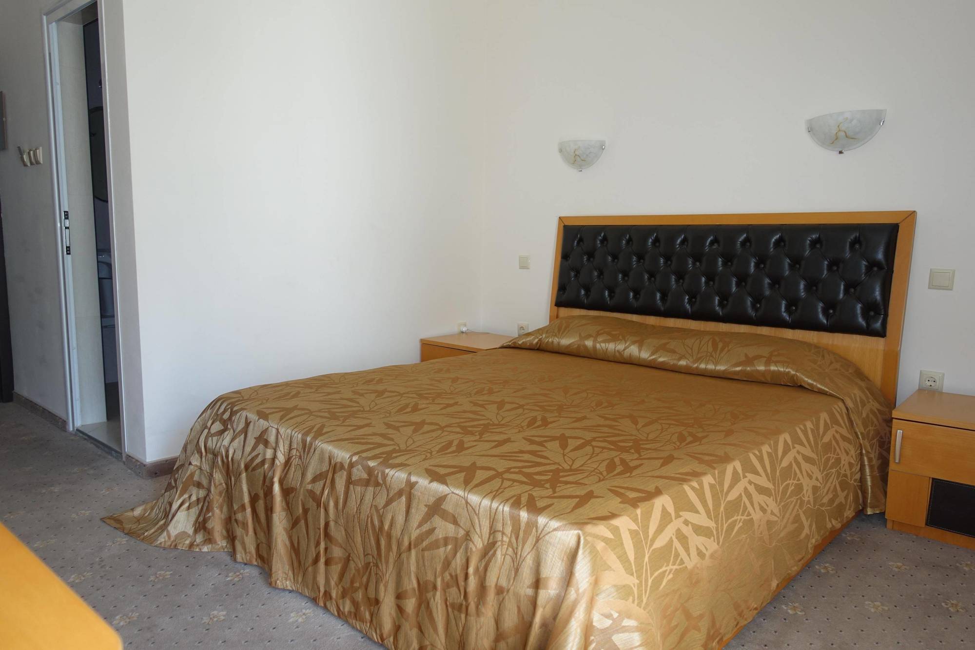 Hotel Incognito Pomorie Exterior foto