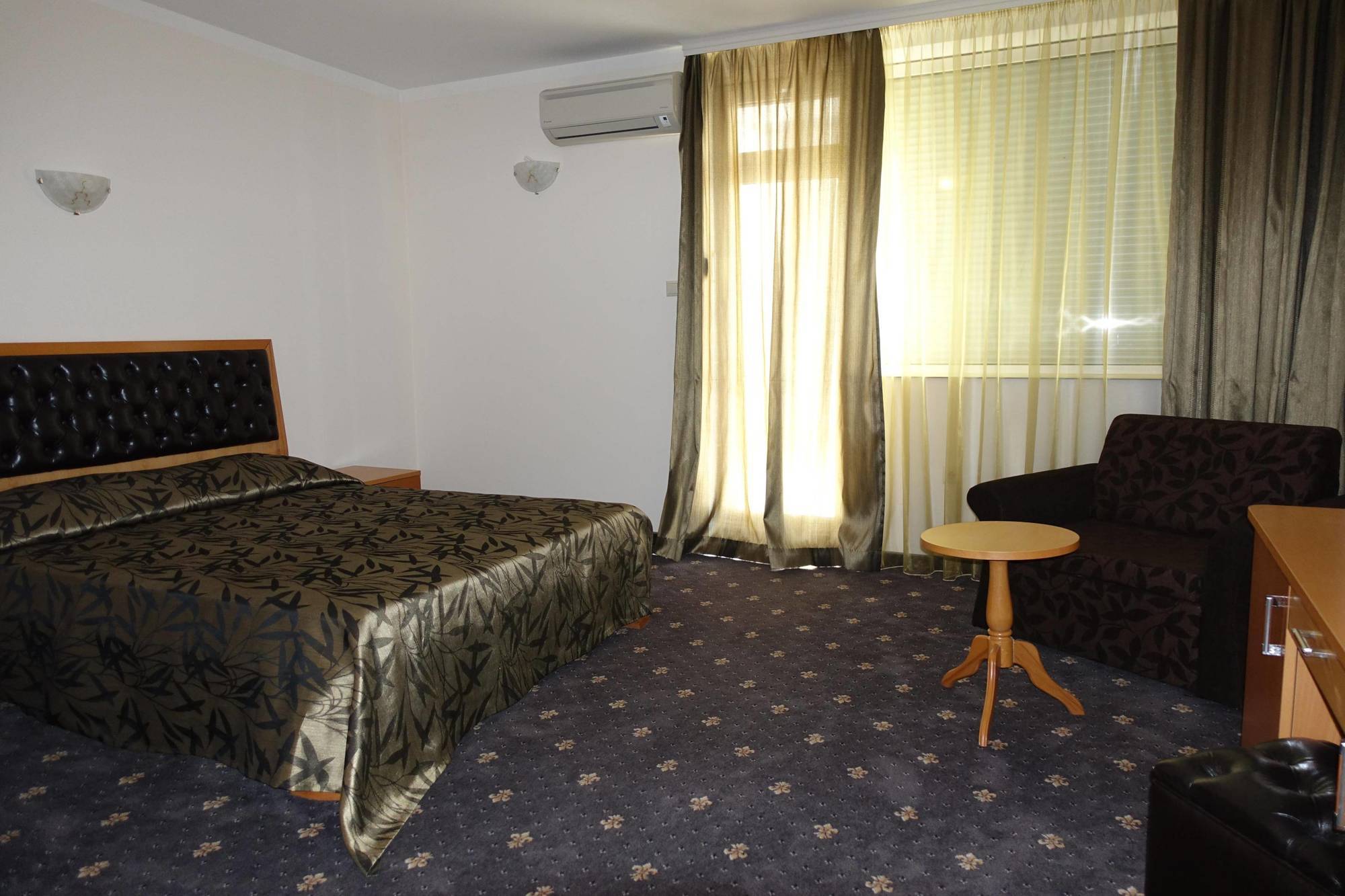 Hotel Incognito Pomorie Exterior foto