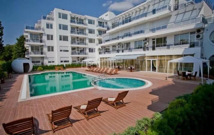 Hotel Incognito Pomorie Exterior foto
