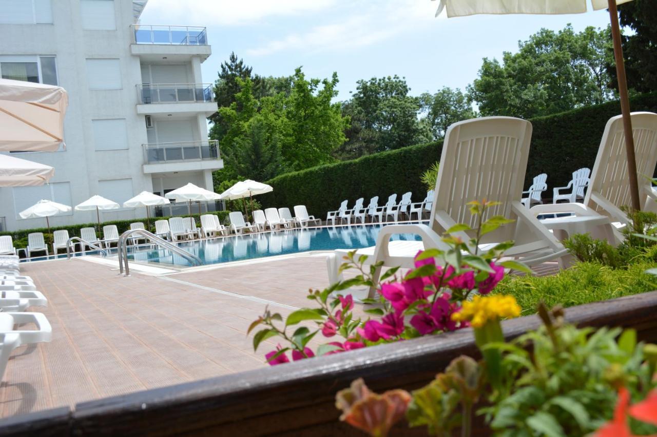Hotel Incognito Pomorie Exterior foto