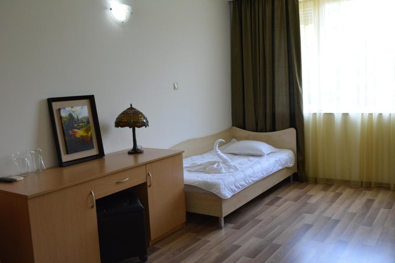 Hotel Incognito Pomorie Exterior foto