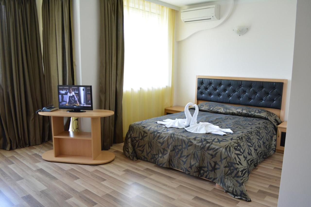 Hotel Incognito Pomorie Exterior foto